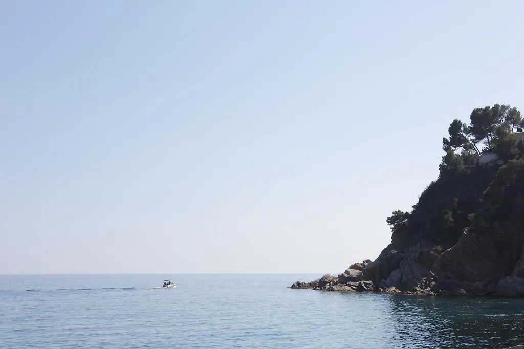 Campsite Camping Senia Cala Canyelles Hotel Lloret de Mar